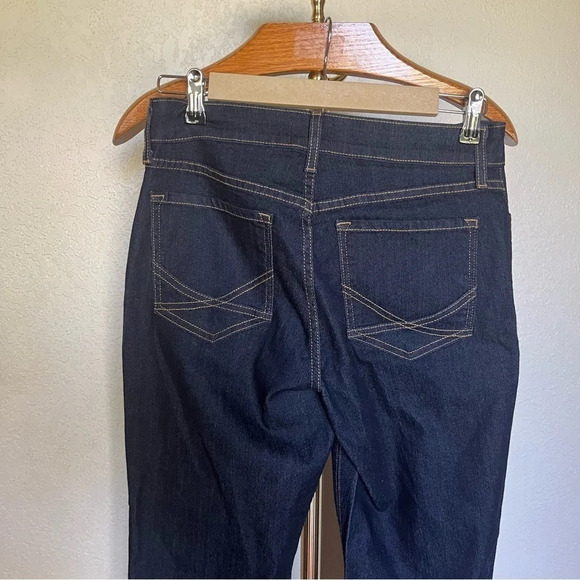 NYDJ ~ Marilyn Straight Dark Wash Jeans - Picture 3 of 15